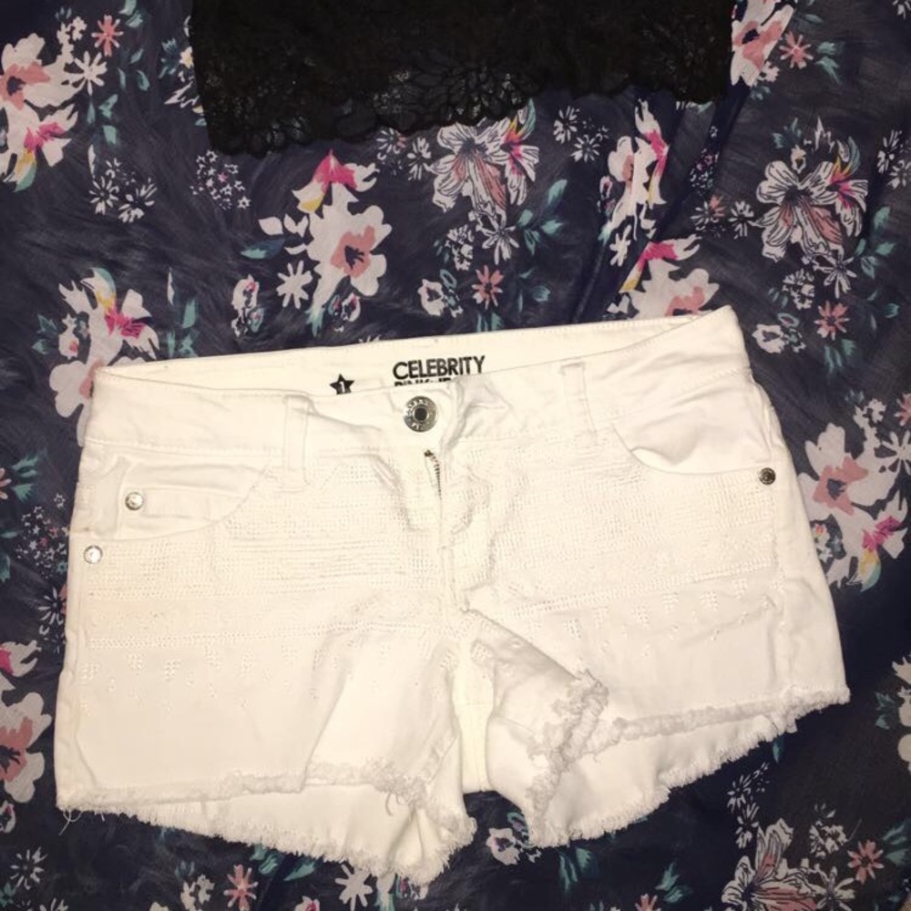 White Aztec stock print shorts